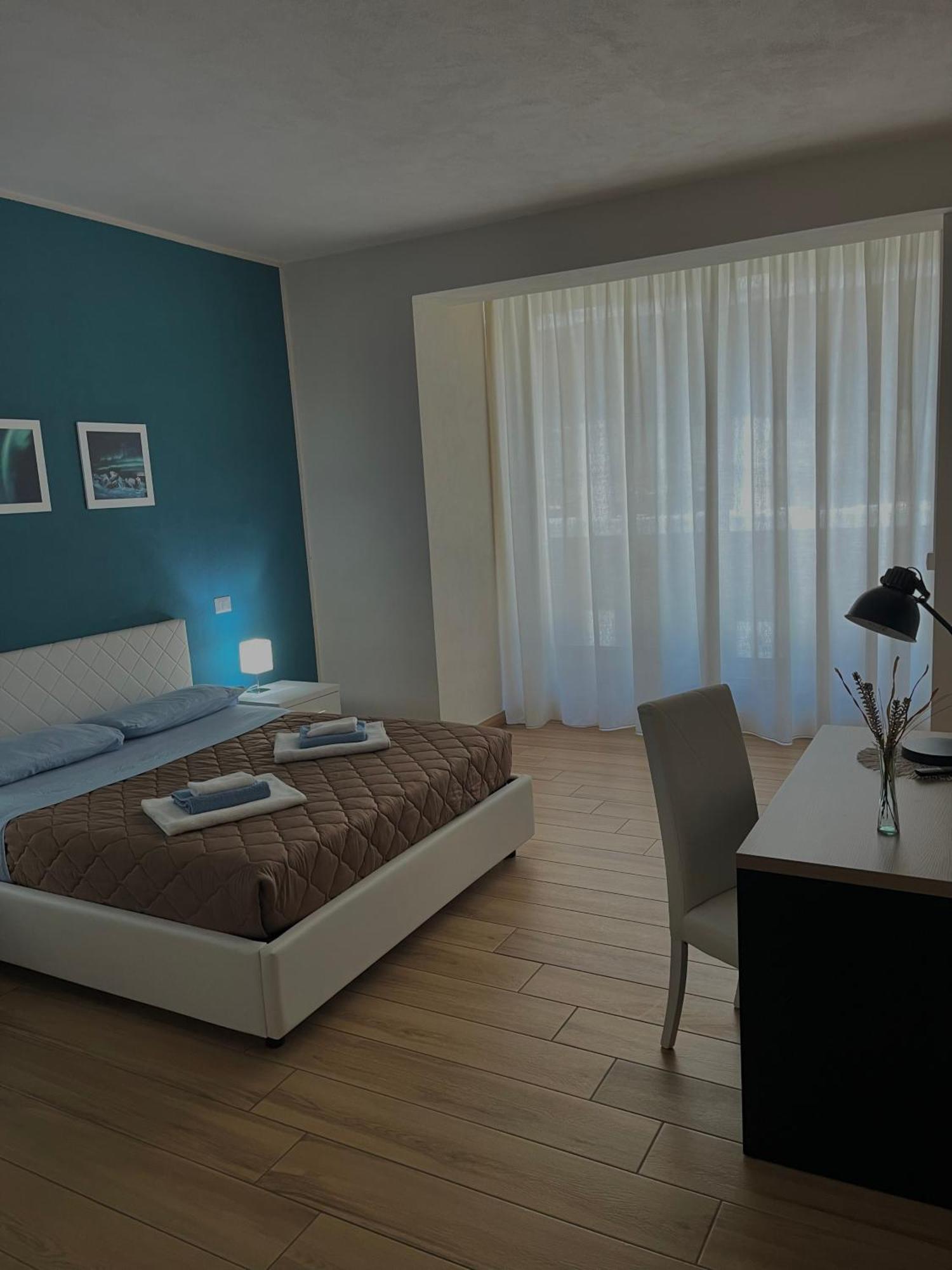 Aurora Bed And Breakfast Cirò Marina Екстериор снимка