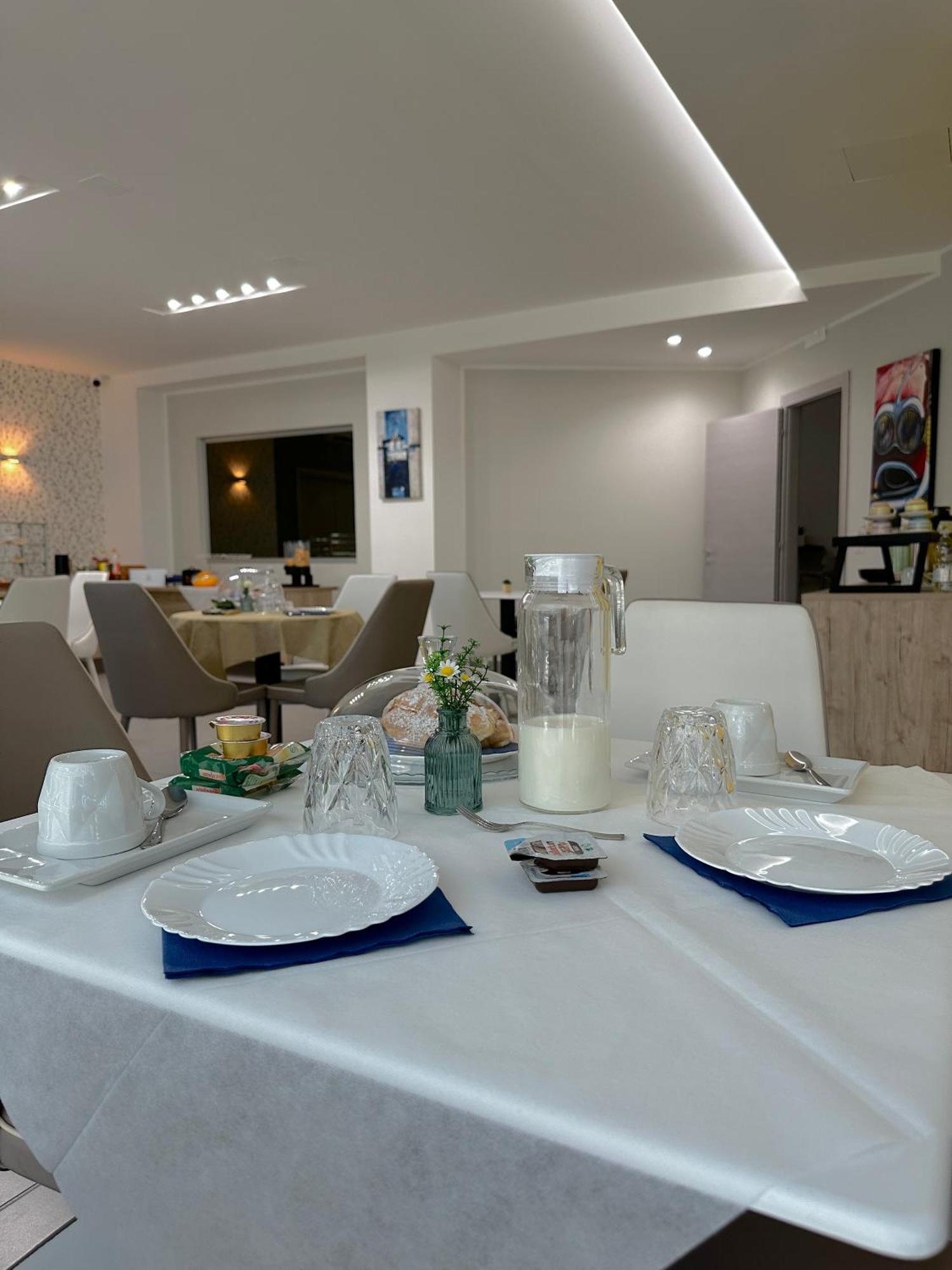 Aurora Bed And Breakfast Cirò Marina Екстериор снимка